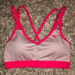 Nike Women’s pink padded sports bra
